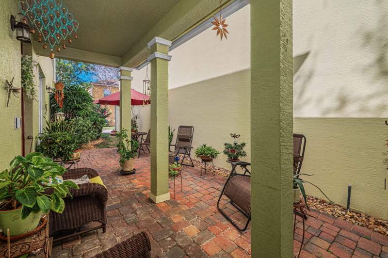 3 bedroom Single Family Residence at 2036 SE Avon Park Drive, East Lake Village No 2, Port St. Lucie — photo 3