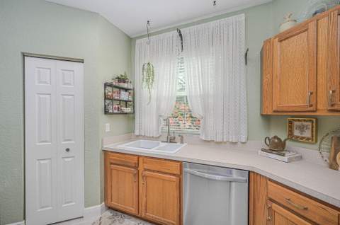 2036 SE Avon Park Drive, Port St. Lucie FL - photo 8 of 25