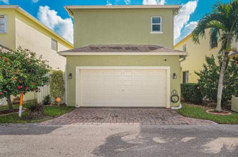 2036 SE Avon Park Drive, Port St. Lucie FL - photo 23 of 25