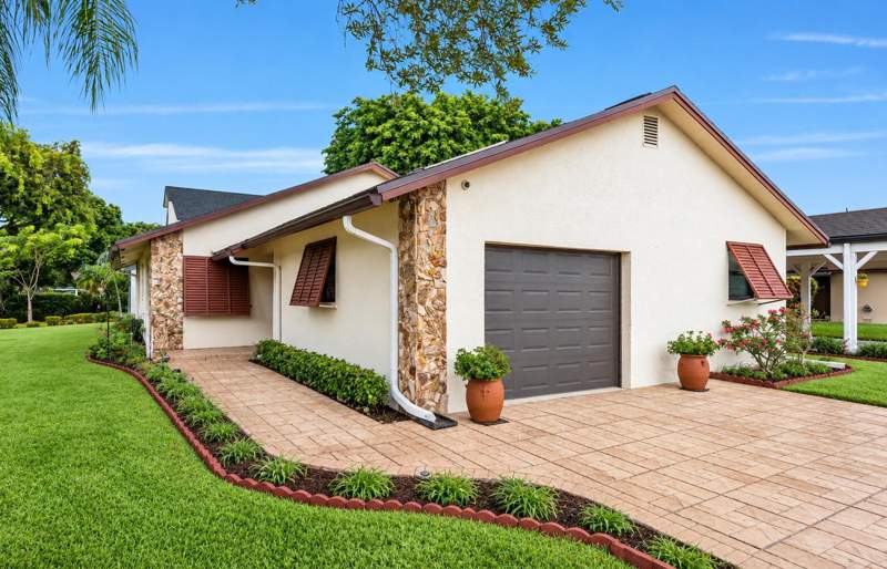 3 bedroom Single Family Residence at 5611 SW 97th Terrace, Countryside West, Cooper City — photo 2