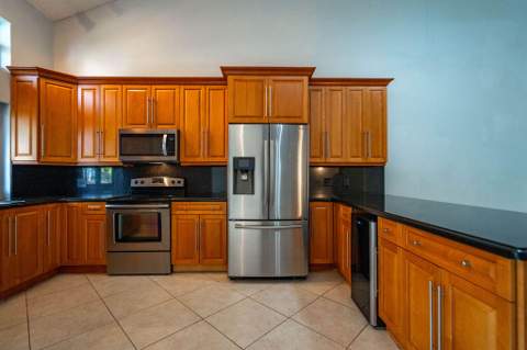 2840 S OAKLAND FOREST Drive #2703, Oakland Park FL - photo 6 of 43