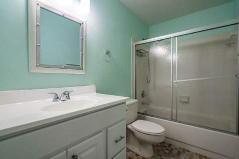 2840 S OAKLAND FOREST Drive #2703, Oakland Park FL - photo 17 of 43