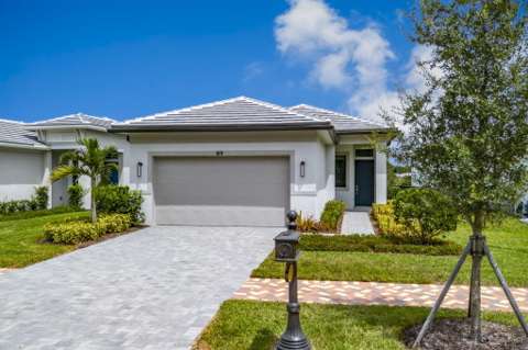 419 SE Via Sangro, home for sale on SE Via Sangro