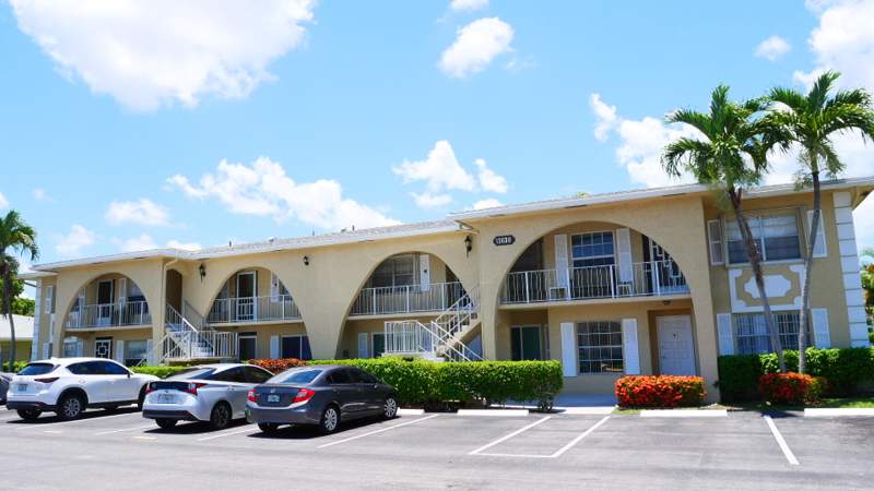 2 bedroom Condominium at 13638 Via Flora #D, PALM GREENS AT VILLA DEL RAY CONDO II, Delray Beach — photo 2