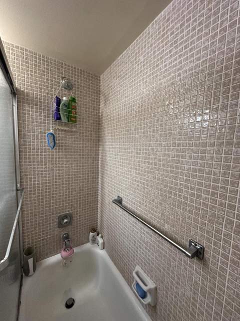 1090 Cornwall E, Boca Raton FL - photo 6 of 13