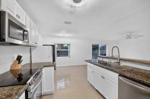 5349 Meadows Edge #5349, Lake Worth FL - photo 10 of 51