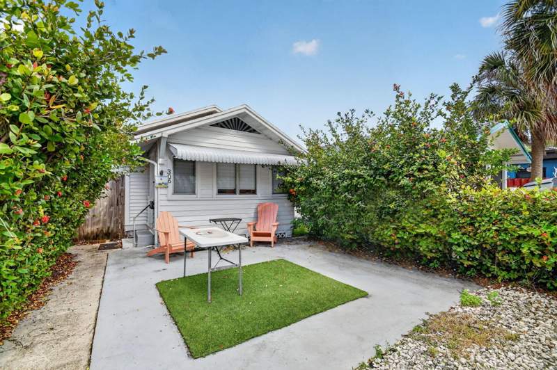 3 bedroom Single Family Residence at 306 N J Street, Town Of Lake Worth, Lake Worth Beach — photo 5