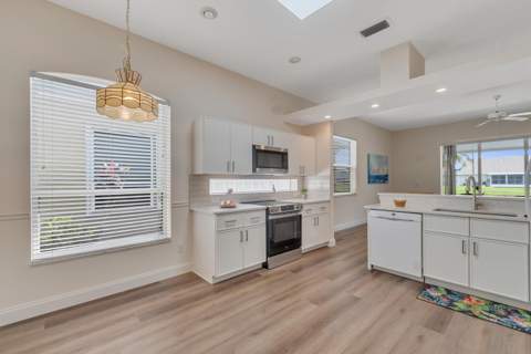 534 NW LAMBRUSCO Drive, Port St. Lucie FL - photo 14 of 80
