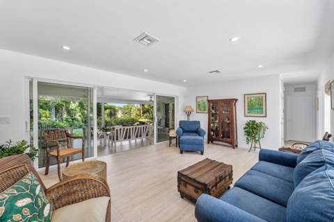 545 NW 7th Street, Boca Raton FL - photo 7 of 42