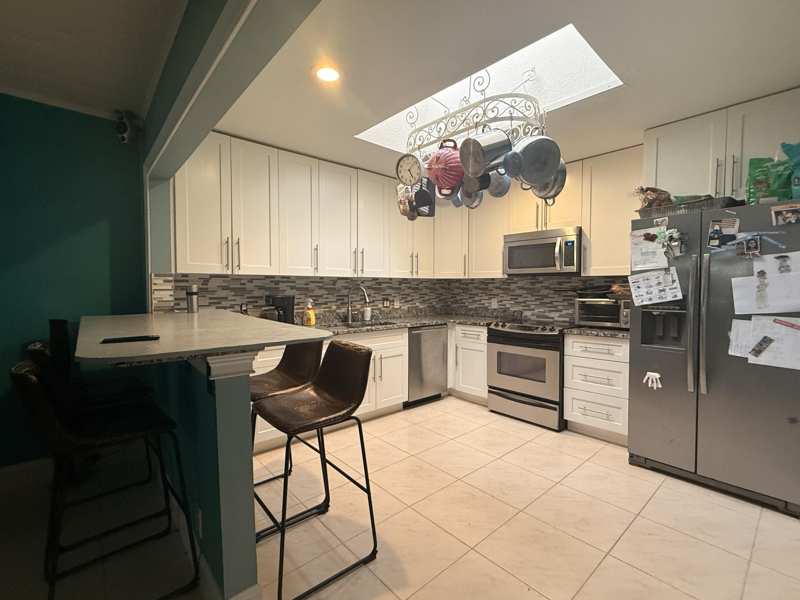 4 bedroom Single Family Residence at 520 NW 7th Street, Laurel Hills 2nd Add, Boynton Beach — photo 1