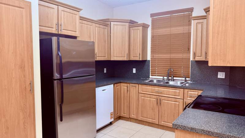 3 bedroom Condominium at 6952 SW 39TH Street #C106, COURTYARDS AT DAVIE CONDO, Davie — photo 2