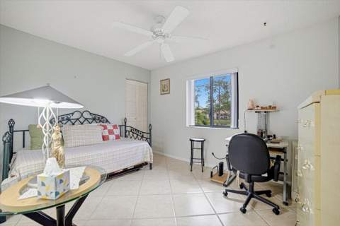 331 Knotty Pine Circle #D-2, Greenacres FL - photo 14 of 30