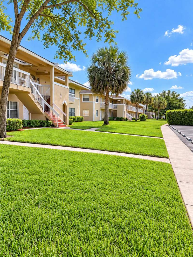 2 bedroom Condominium at 10113 TWIN LAKES Drive #24-E, LAKEWOOD VILLAGE, Coral Springs — photo 1