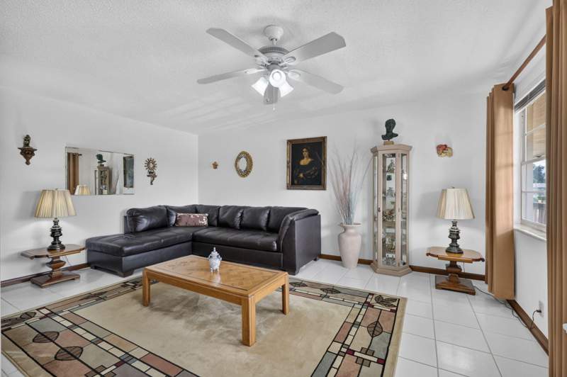 2 bedroom Condominium at 253 Northampton M, NORTHAMPTON CONDOS, West Palm Beach — photo 4