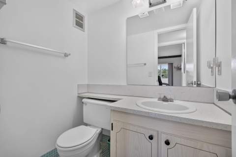 253 Northampton M, West Palm Beach FL - photo 9 of 34
