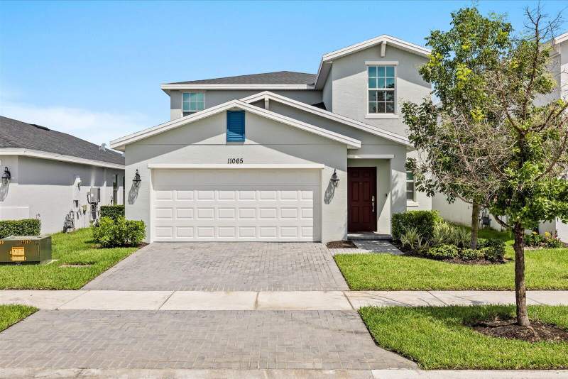 5 bedroom Single Family Residence at 11065 NW Pondside Lane, LTC RANCH WEST PHASE 1, Port St. Lucie — photo 1