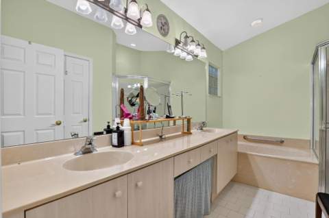 13030 Hampton Lakes Circle, Boynton Beach FL - photo 15 of 57