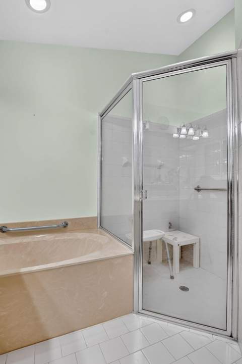13030 Hampton Lakes Circle, Boynton Beach FL - photo 17 of 57