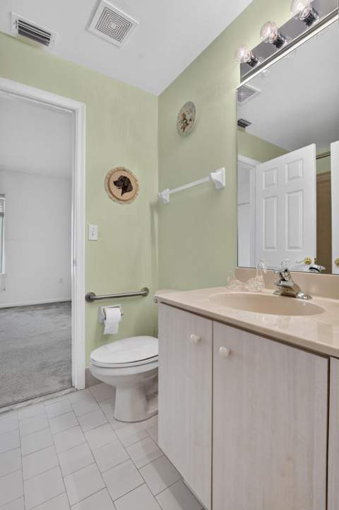 13030 Hampton Lakes Circle, Boynton Beach FL - photo 21 of 57