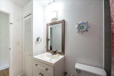 300 SW Prima Vista Boulevard, Port St. Lucie FL - photo 9 of 20