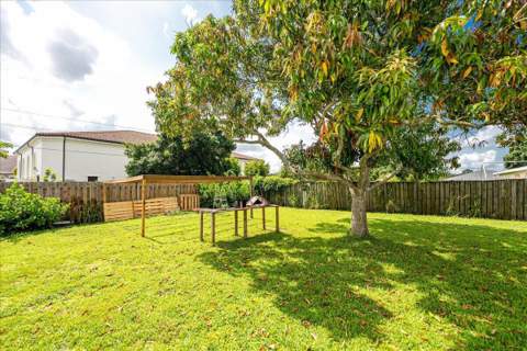 300 SW Prima Vista Boulevard, Port St. Lucie FL - photo 19 of 20