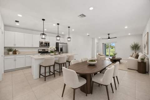 11065 NW Pondside Lane, Port St. Lucie FL - photo 8 of 48