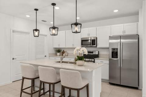 11065 NW Pondside Lane, Port St. Lucie FL - photo 7 of 48