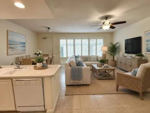 109 Ashley Court, Jupiter FL - photo 9 of 27