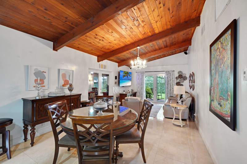 2 bedroom Condominium at 145 Essex Road #1-30, Villas At Carriage Hills, Hollywood — photo 2
