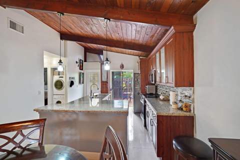 145 Essex Road #1-30, Hollywood FL - photo 8 of 53
