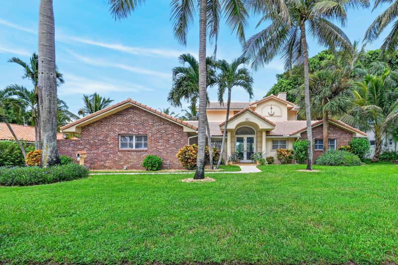 4 bedroom Single Family Residence at 841 Anchorage Drive, Country Club Add To Village Of North Palm Beach, North Palm Beach — photo 3
