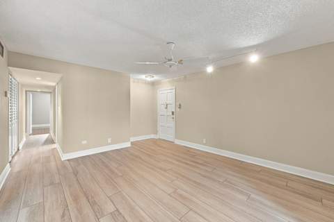 424 NW 70TH Avenue #121, Plantation FL - photo 7 of 34