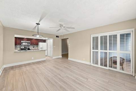 424 NW 70TH Avenue #121, Plantation FL - photo 10 of 34