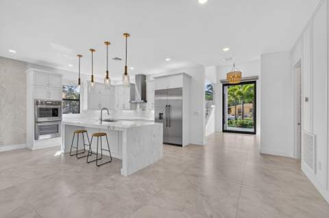 131 Edwards Lane, Palm Beach Shores FL - photo 9 of 88