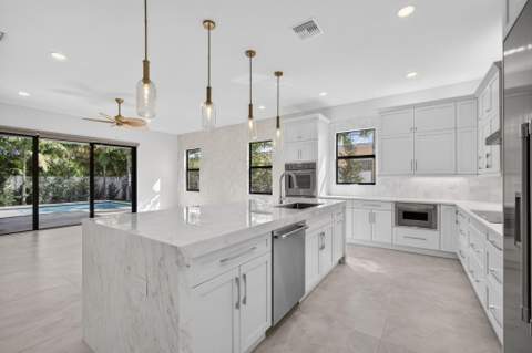 131 Edwards Lane, Palm Beach Shores FL - photo 16 of 88
