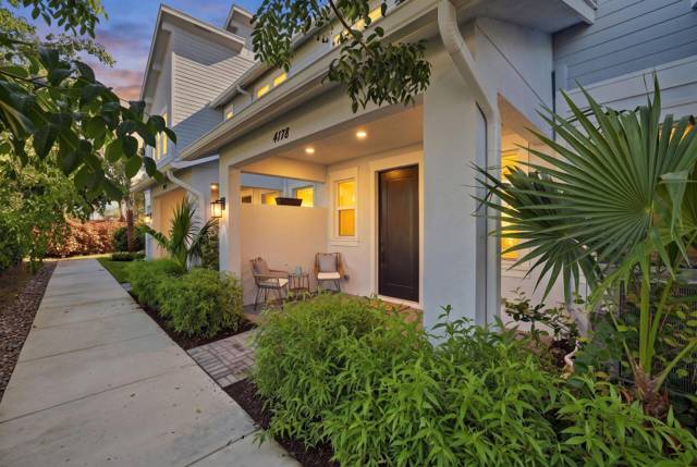 4178 S Longwood Lake Square, home for sale in Westlake