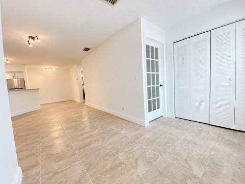 3330 PINEWALK Drive #1616, Margate FL - photo 12 of 17