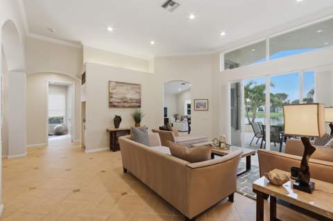11649 Pamplona Boulevard, Boynton Beach FL - photo 12 of 66