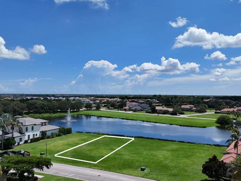 3 bedroom Single Family Residence at 140 SE Bella Strano, Tesoro Club, Port St. Lucie — photo 4