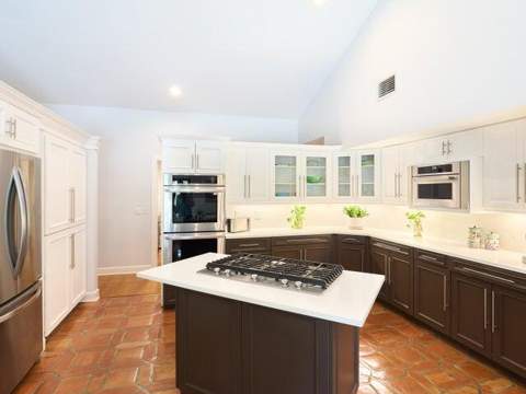 3700 Embassy Drive, West Palm Beach FL - photo 6 of 40