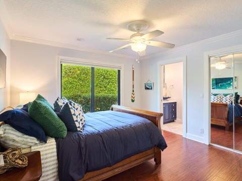 3700 Embassy Drive, West Palm Beach FL - photo 21 of 40