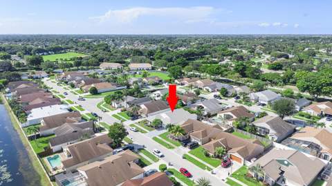 21035 Rustlewood Avenue, Boca Raton FL - photo 6 of 39