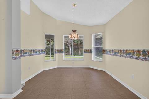 14124 Aguila Avenue, Fort Pierce FL - photo 10 of 36