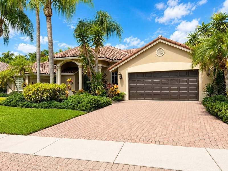 4 bedroom Single Family Residence at 20101 Palm Island Drive, Boca Isles South Ph 5A, Boca Raton — photo 3