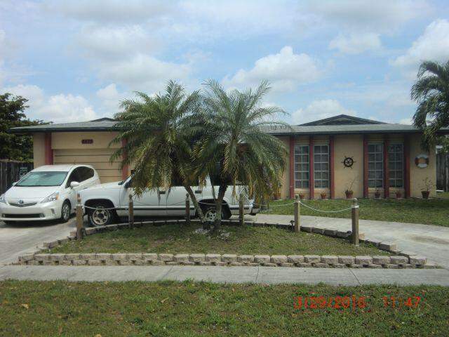 4 bedroom Single Family Residence at 6573 SW 8th Court, Kimberly Village Sec Two, North Lauderdale — photo 3