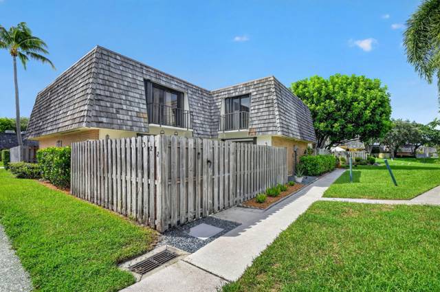 322 Lake Arbor Drive, home for sale in Palm Springs