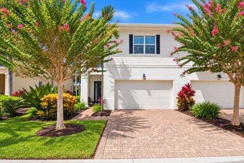 2133 Wells Place, waterfront for sale in Palm Beach Gardens