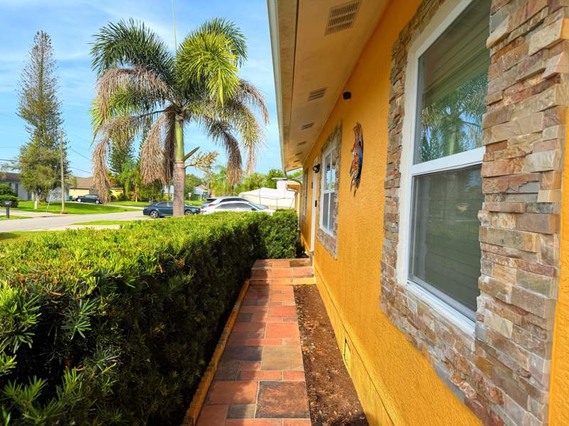 4 bedroom Single Family Residence at 751 NW Tremont Avenue, Port St Lucie Section 25, Port St. Lucie — photo 4