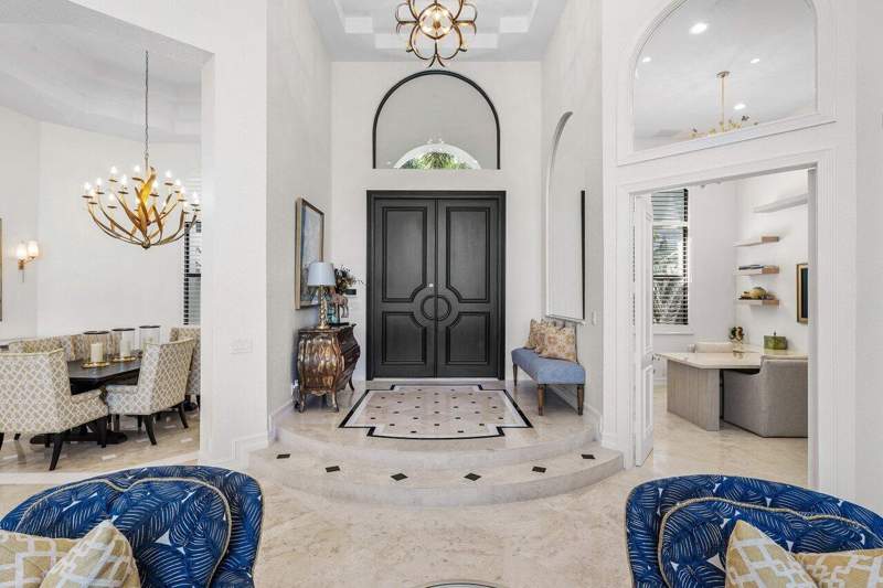 6 bedroom Single Family Residence at 3809 NW Coventry Lane, Coventry At Woodfield Country Club, Boca Raton — photo 4