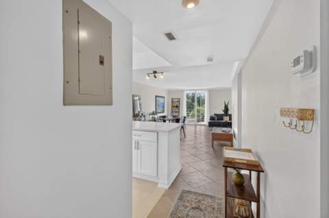 6161 NW 2nd Avenue #4140, Boca Raton FL - photo 7 of 60